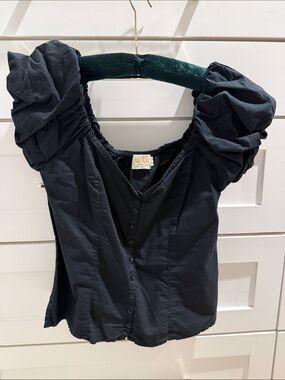 Nation LTD Black Puff-Sleeve Button-Front Blouse